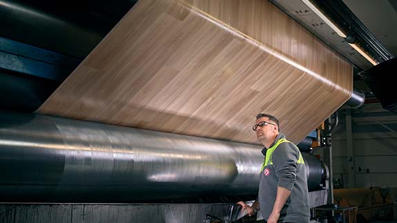 Cushion vinyl production | Juteks Slovenia